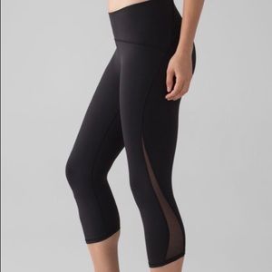 Lululemon train times crop leggings size 12